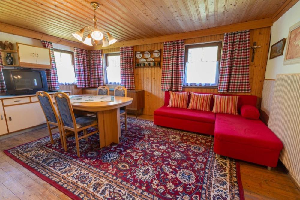 Haus Unterdorf Holiday home Goldegg